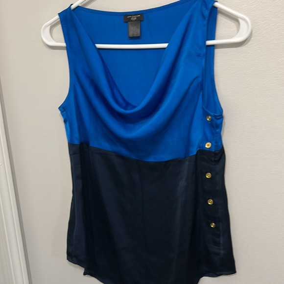 Ann Taylor sleeveless top - Picture 3 of 4